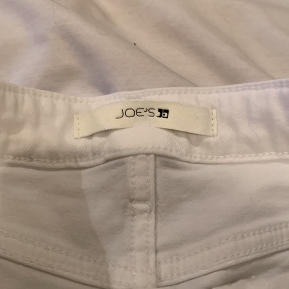 Joe’s Jeans with fringe bottom - Picture 3 of 6